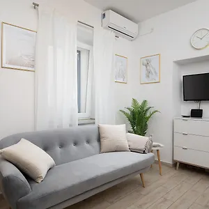 https://apartment-iva-pula-52100.pula-hotels.org